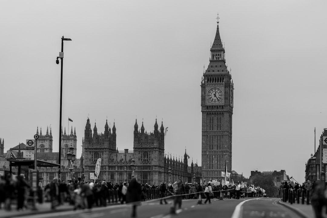 Pforzheim: Kann ich eine ausländische Firma in Deutschland verklagen?